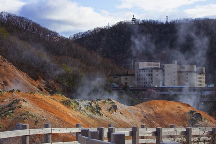 登別温泉の地獄谷